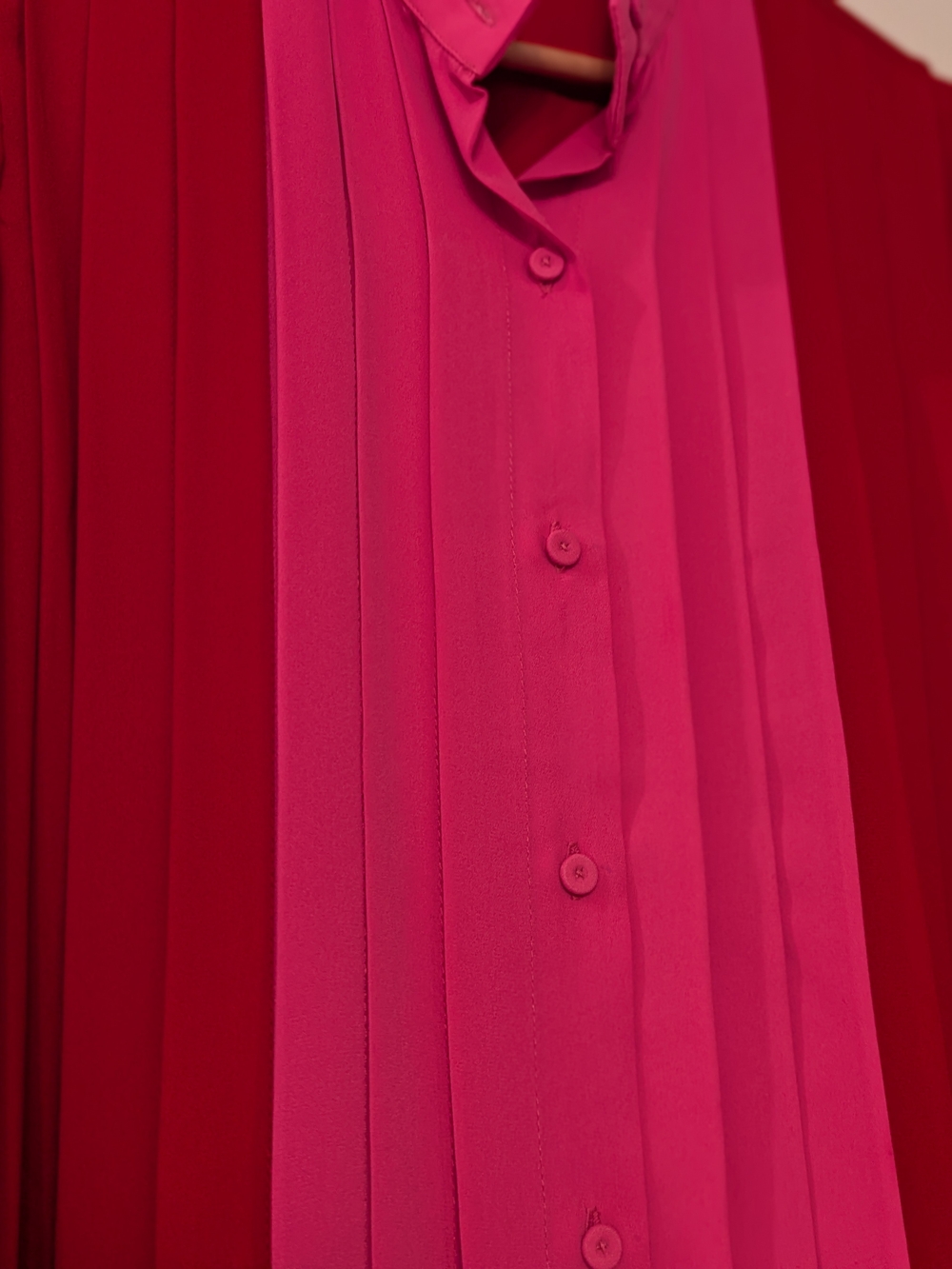 Tuckernuck + India Hicks Two-Tone Red & Hot Pink Pleated Button-Front Blouse - Picture 5 of 5